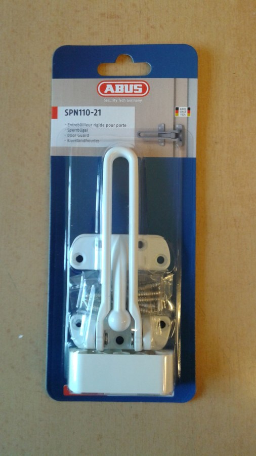 SPN110-21W - Zabezpečení objektů a domácností Zabezpečení oken a dveří Dveřní zabezpečení Dveřní řetízky